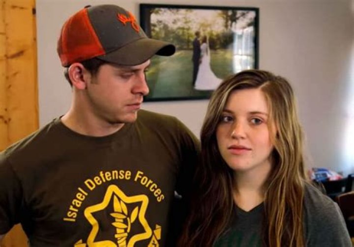 Counting On Star Joy-Anna Duggar Gets A Job Of Sorts, What Will Austin Forsyth Have To Say?