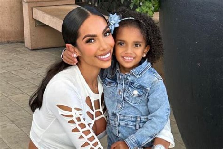 Erica Mena’s Photo Session Featuring Safire Majesty Will Make Your Day – Check Out The Cute Baby Girl And Follow Her Own IG Page!