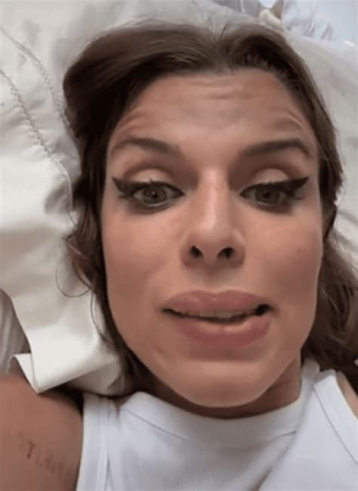 Julia Fox Claimed That She Never Advised Parents To Let Their Kids Work