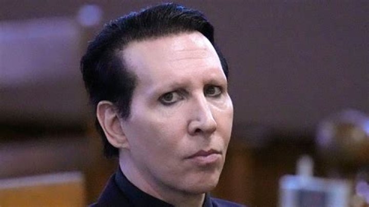 Police Swarm House Of Marilyn Manson Over Reports Of A Screaming Woman – Turns Out Manson Just Didn’t Want To Leave The Home Due to Surrounding Paparazzi